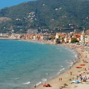 Bilocale A 15 Min Da Alassio E Albenga Ranzo-Borgo